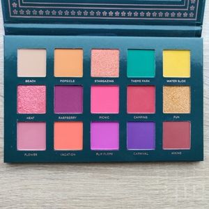 BNIB Ace Beauté Nostalgia Eyeshadow Palette